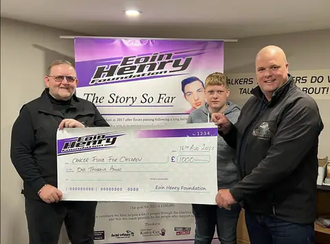 Eoin Henry Foundation cheque presentation, photo 2